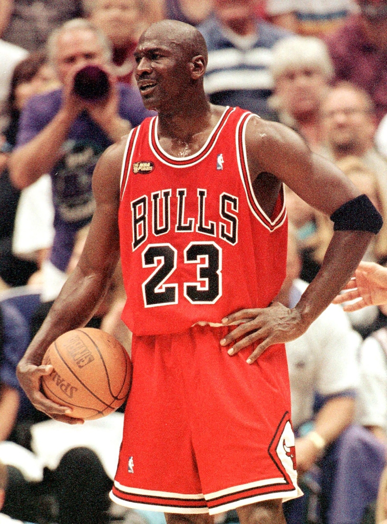 Jordan wearing the soon-to-be-auctioned jersey at the June 3, 1998 game against the Utah Jazz.