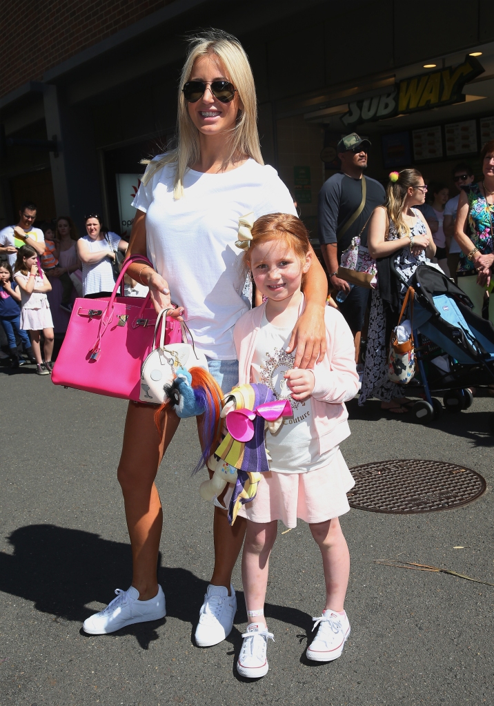Roxy Jacenko and daughter Pixie Curtis are pictured together in 2017.