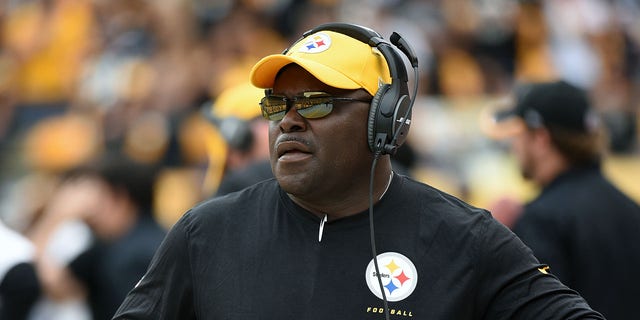 Running backs coach James Saxon of the Pittsburgh Steelers on the sideline during a game against the Tampa Bay Buccaneers at Heinz Field Sept. 28, 2014, in Pittsburgh. 