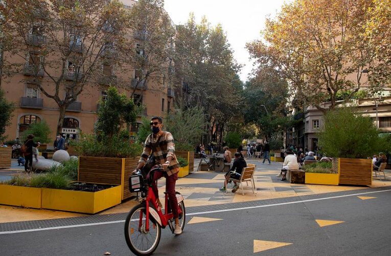 How Spanish cities are working to reduce cars and encourage bikes