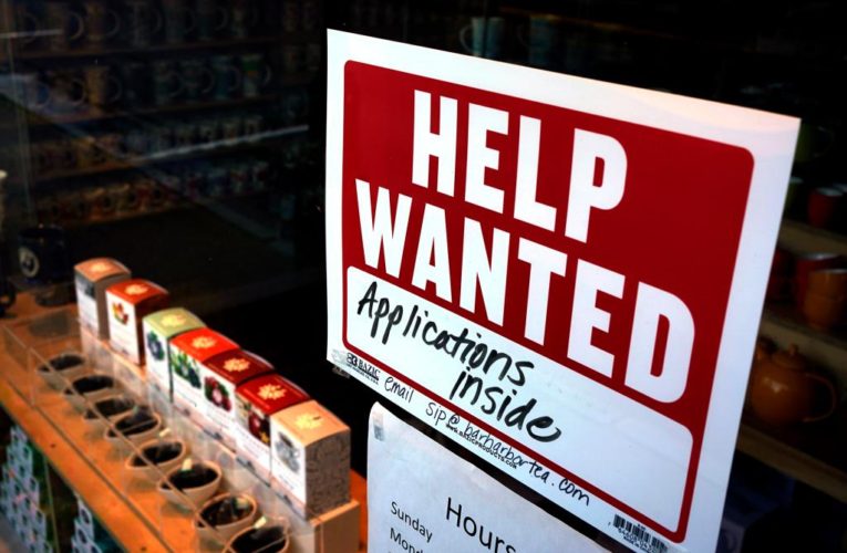 US added 315,000 jobs in August, unemployment rises to 3.7%