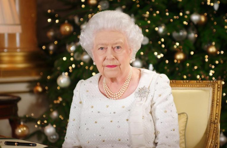 Celebrities react to Queen Elizabeth’s death