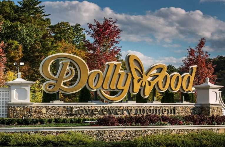 Dolly Parton’s Dollywood wins 3 Golden Ticket Awards