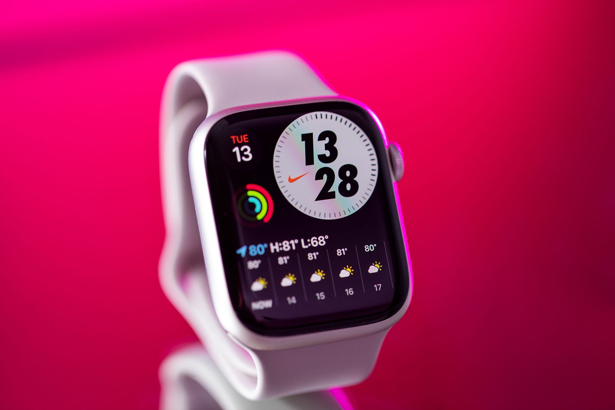 Nike watchface on Series 8.