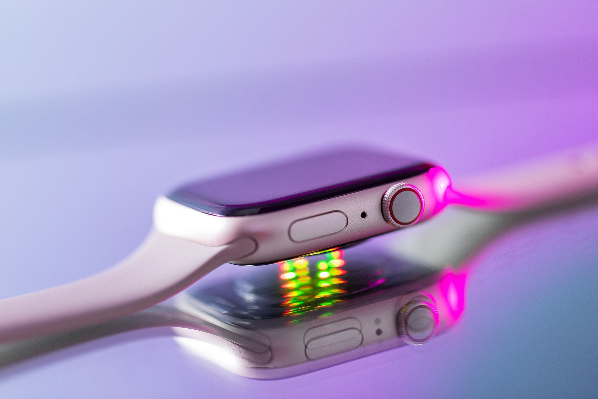 The Apple watch Series 8 with sensor array lit up