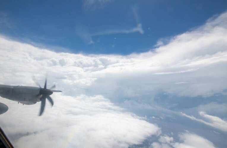 Hurricane Hunter describes Hurricane Ian as roughest flight of his career