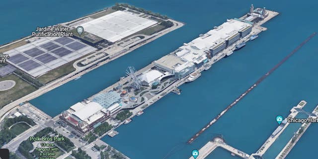 A Google Earth image gives a birds-eye view of Navy Pier in Chicago.