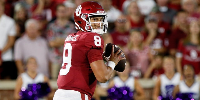 Sooners quarterback Dillon Gabriel looks for a receiver against Kansas State, Saturday, Sept. 24, 2022, in Norman, Oklahoma.