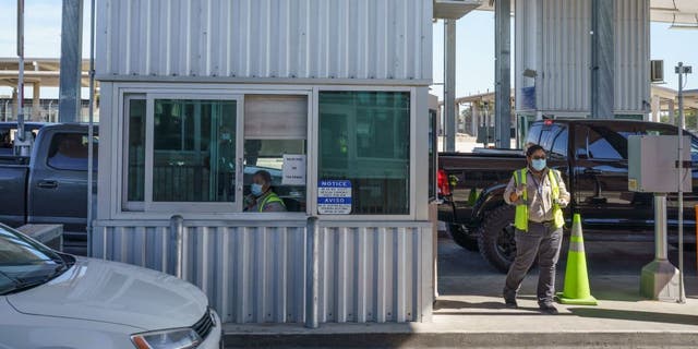 The seizure at the Del Rio International Bridge occurred after an agent opted for a secondary search of the tractor-trailer carrying a shipment of diesel tank reservoir containers. 