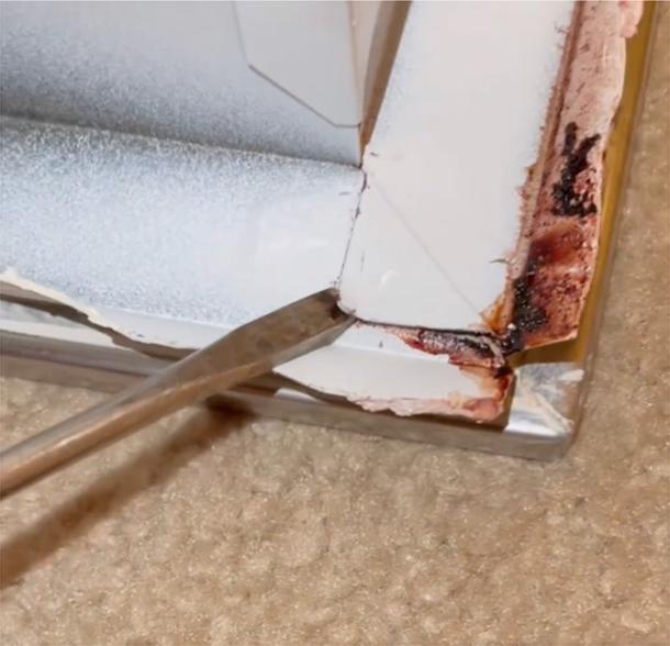 “It was explained to be that when condensation mixed with years of rust and no ventilation –my bathroom doesn’t have a fan – can cause rust in cold metal to liquefy; something I did not know before all this!” said a relieved Chidester.