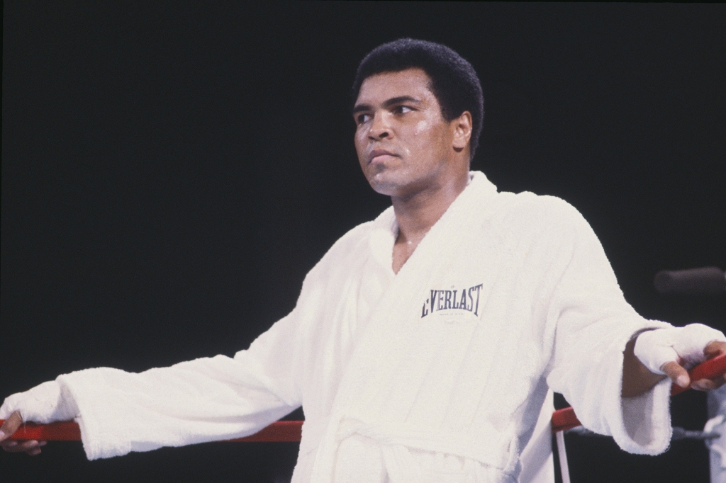 Currently, the musical is expected to go beyond the boxing ring and also focus on Ali's life as an activist. 
