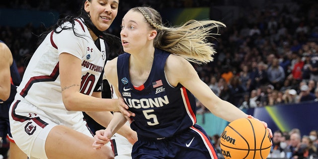 Paige Bueckers of the Connecticut Huskies against the South Carolina Gamecocks in the championship game of the 2022 NCAA women's basketball tournament at Target Center April 3, 2022, in Minneapolis.