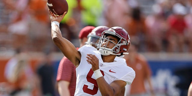 Bryce Young of the Alabama Crimson Tide warms up before a game against the Texas Longhorns at Darrell K Royal-Texas Memorial Stadium Sept. 10, 2022, in Austin, Texas.