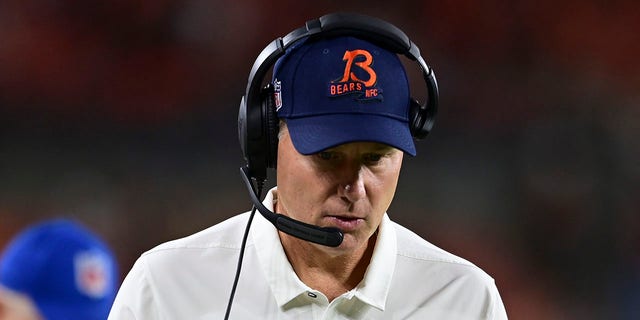 Chicago Bears head coach Matt Eberflus walks the sideline during the preseason game against the Cleveland Browns in Cleveland on Aug. 27, 2022.