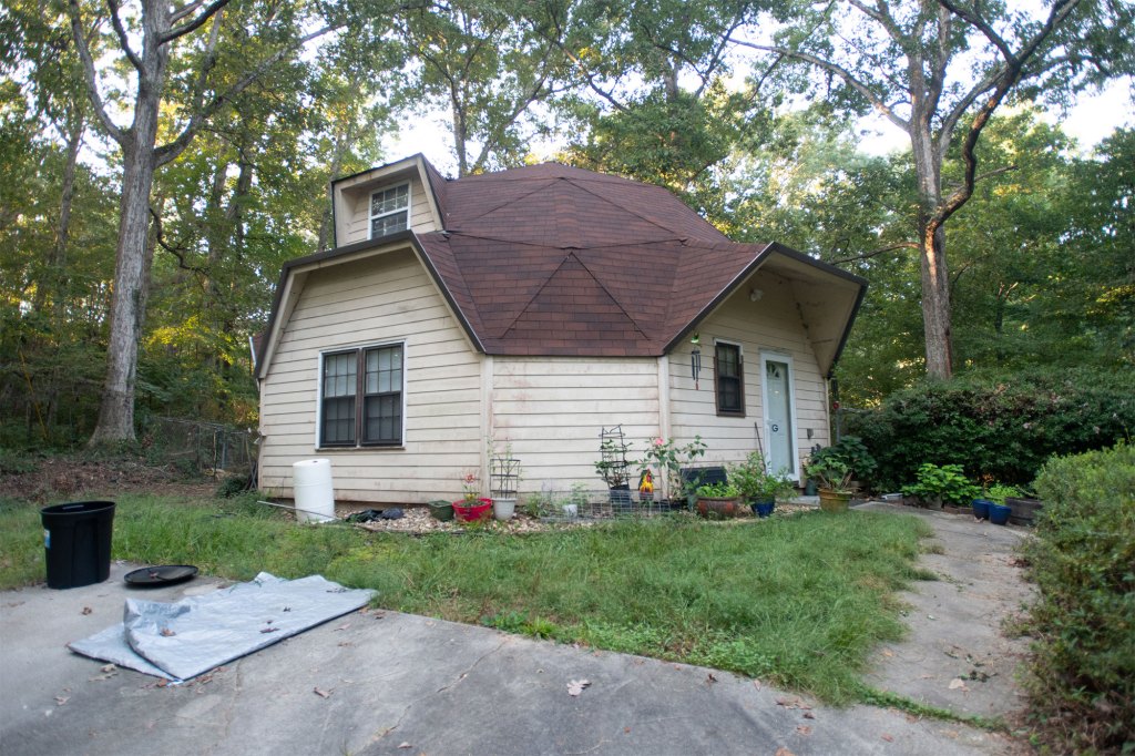 A photo of the Collier's Athens home.