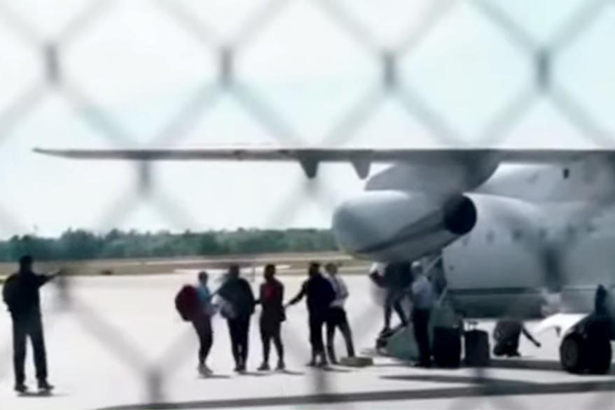 The migrants got off the planes from Florida and could be seen on the tarmac at Martha’s Vineyard Airport.