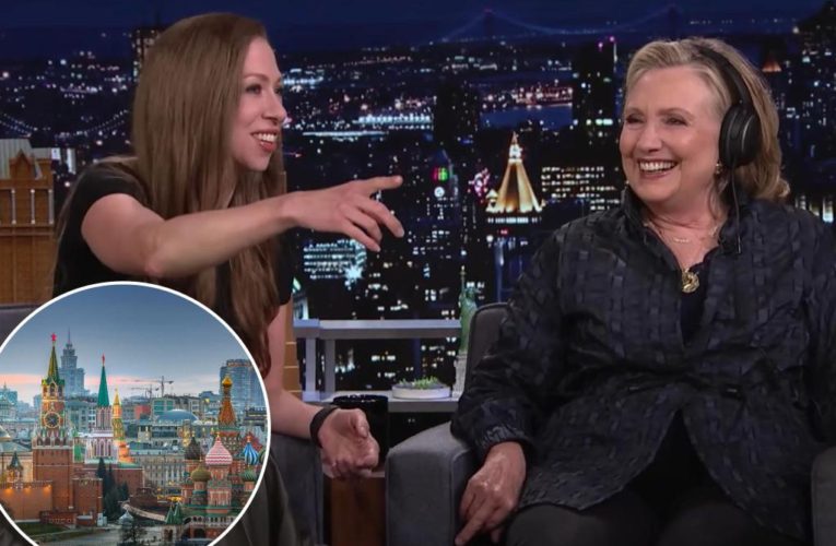 Hillary Clinton reveals she and Bill once accidentally left daughter Chelsea in the Kremlin