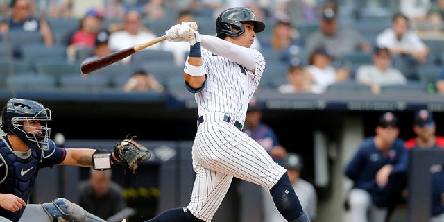 Oswaldo Cabrera #95 of the New York Yankees in action against the Minnesota Twins at Yankee Stadium on Sept. 5, 2022 in New York City. The Yankees defeated the Twins 5-2.