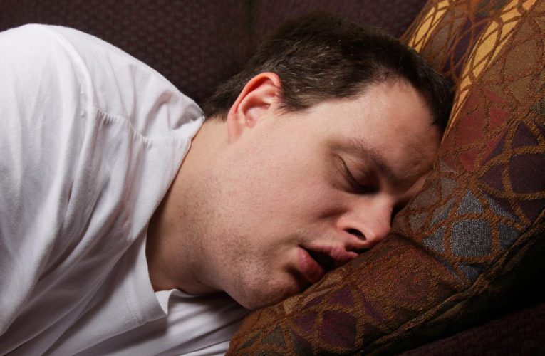 People who snore ‘are more likely to get cancer’: study