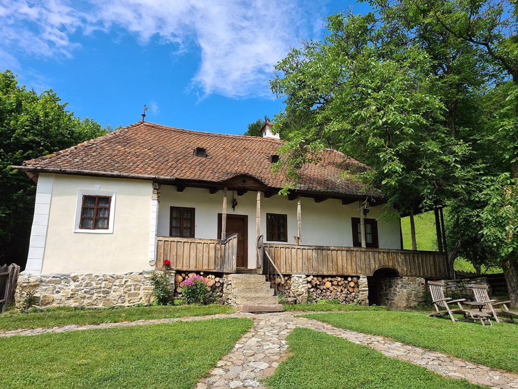 The nature retreat is "nestled amongst the meadows and hills of Zalán Valley" in Romania.