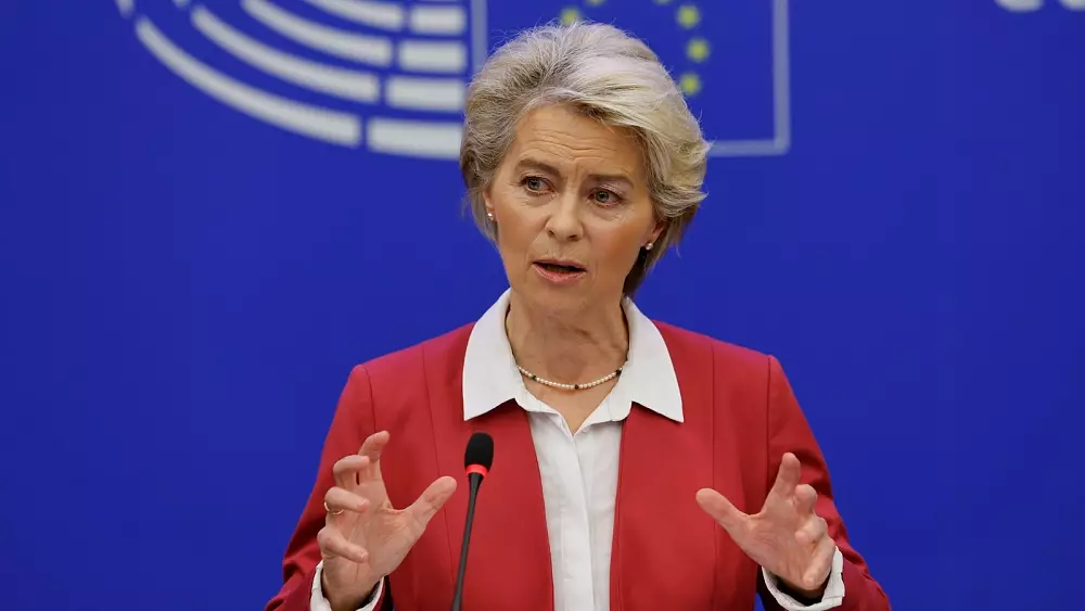 Ursula von der Leyen presents first-ever EU cap to curb excessive gas prices