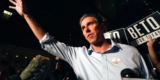 Texas Democratic gubernatorial candidate Beto O'Rourke speaks at a primary election gathering in Fort Worth, Texas, March 1, 2022. 