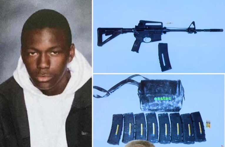 Family tried to take gun from St. Louis shooter Orlando Harris