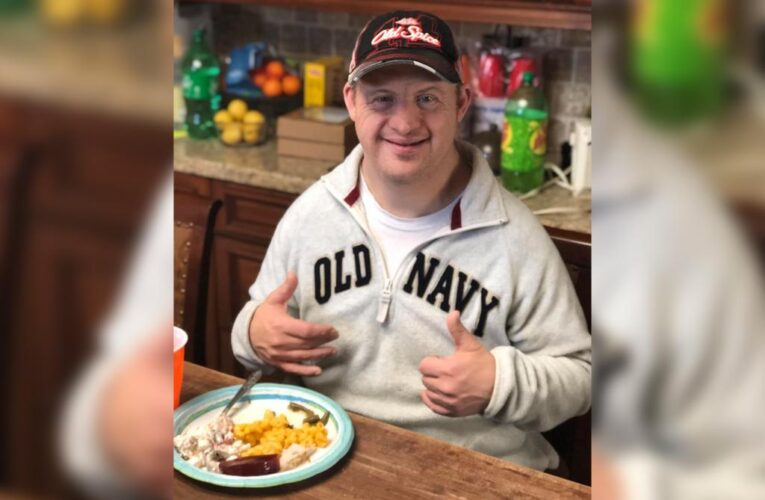 Longtime Wendy’s employee with Down Syndrome Dennis Peek fired