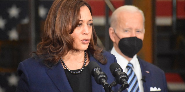 Vice President Kamala Harris delivers remarks and President Biden signs an Executive Order on Project Labor Agreements, which will improve timeliness, lower costs and increase quality in federal construction projects in Upper Marlboro, MD at Ironworkers Local 5 on Feb. 4, 2022. 