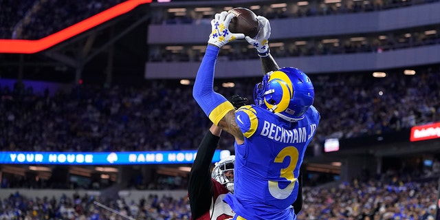 Los Angeles Rams wide receiver Odell Beckham Jr. catches a touchdown pass during the NFC wild-card playoffs against the Arizona Cardinals in Inglewood, California, on Jan. 17, 2022.