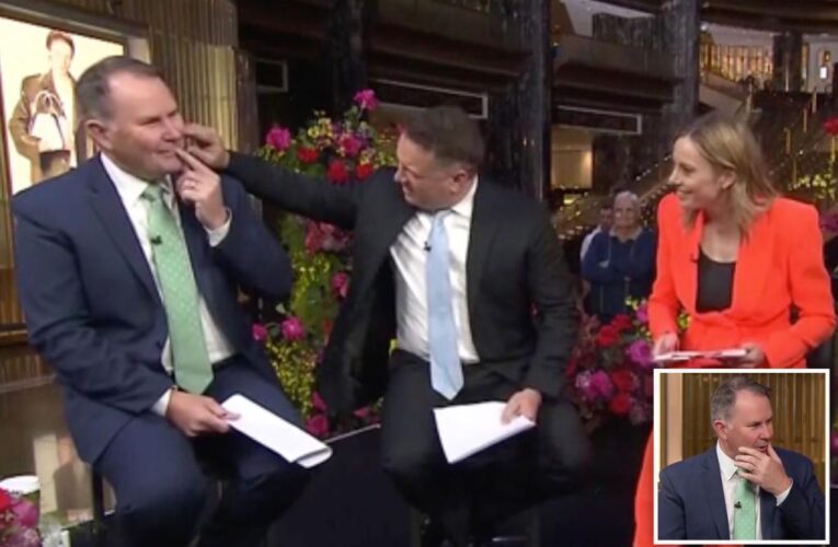 Australian TV presenter Tony Jones reveals tooth loss during broadcast