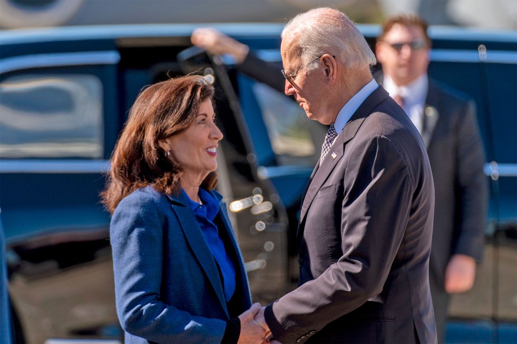 Gov. Kathy Hochul with President Biden.