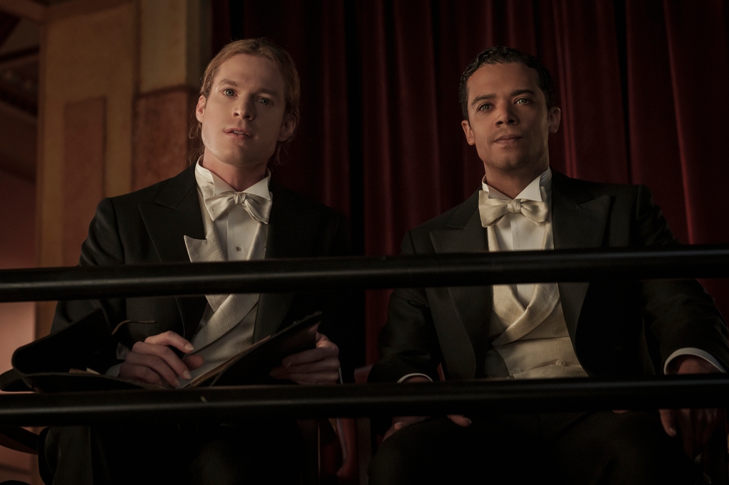 Sam Reid as Lestat and Jacob Anderson as Louis in the "Interview with the Vampire" series. 