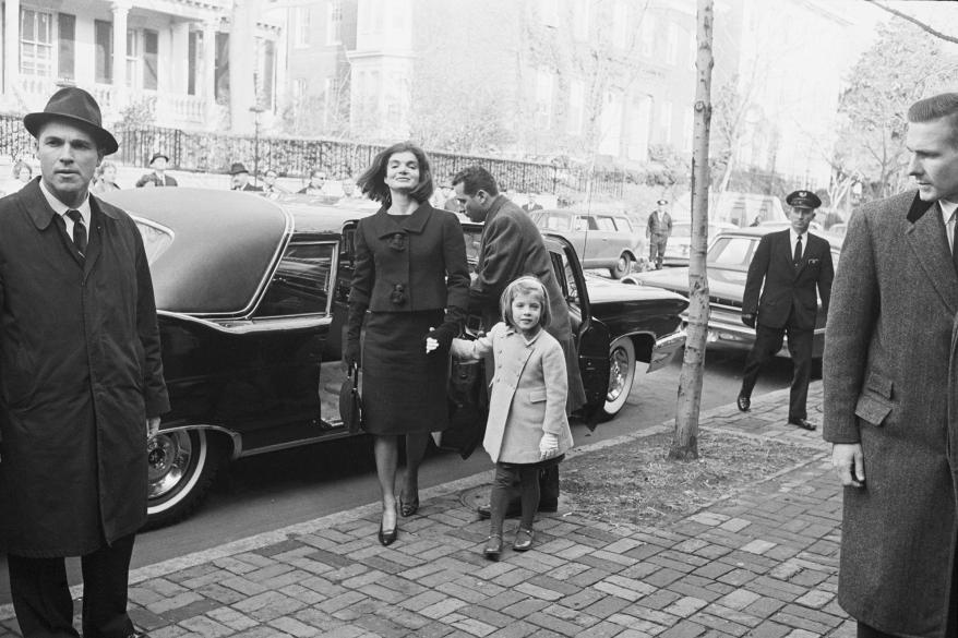 A picture of Jackie Kennedy and her daughter were seen walking into W. Averell Harriman's home on December 6, 1963.