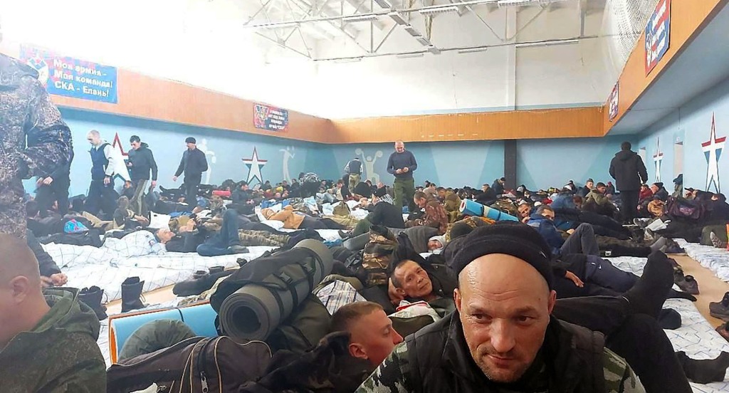 Russian draftees in a barracks