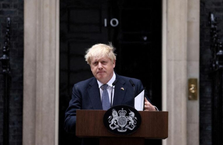 Boris Johnson arrives back in UK to attempt rapid political comeback