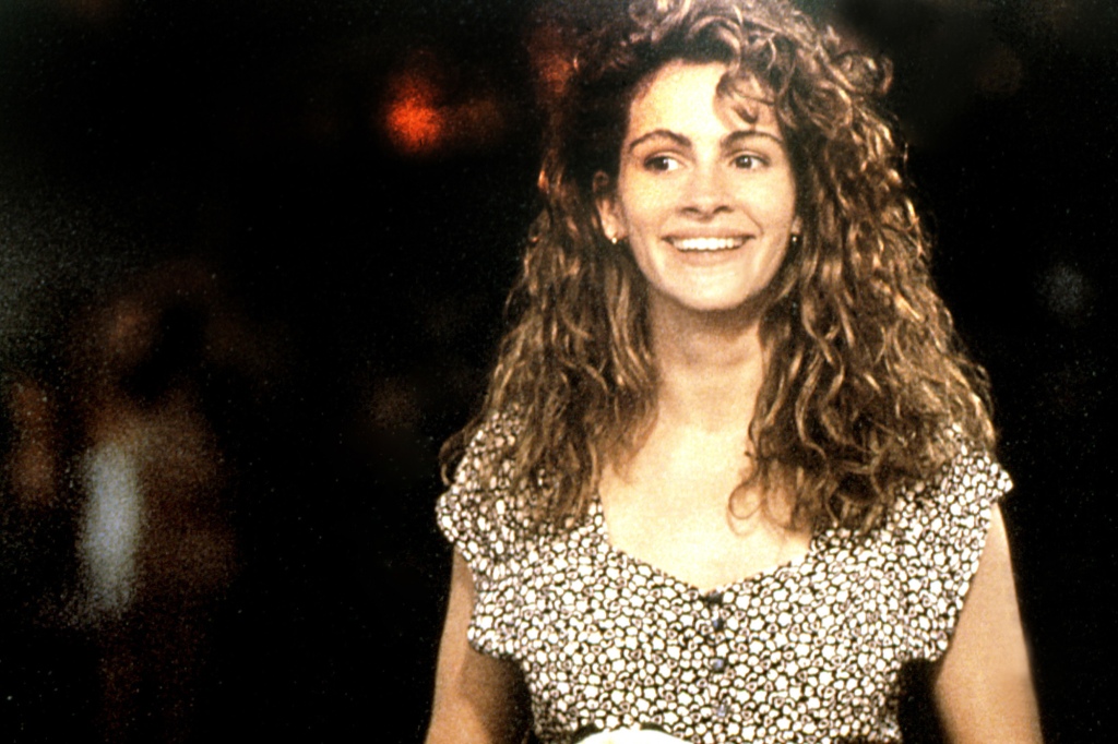 Julia Roberts is the only female actor to be in the top 25 for “s--t” and “hell.”