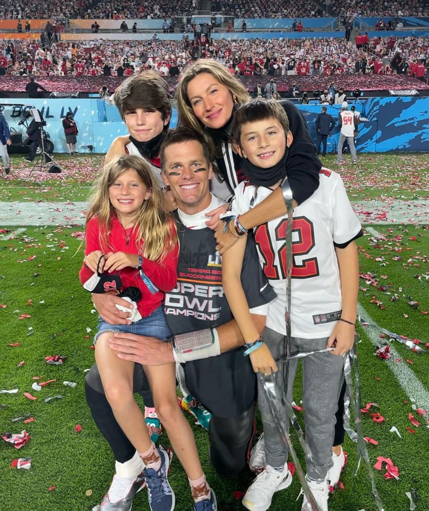 Brady and Gisele also had a daughter, Vivian Lake.