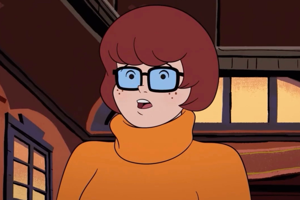 The turtleneck-loving lesbian's trademark spectacles fog up in one scene as she gazes upon her same-sex crush. 