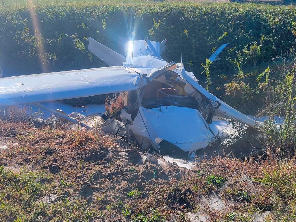 Crashed Cessna 172