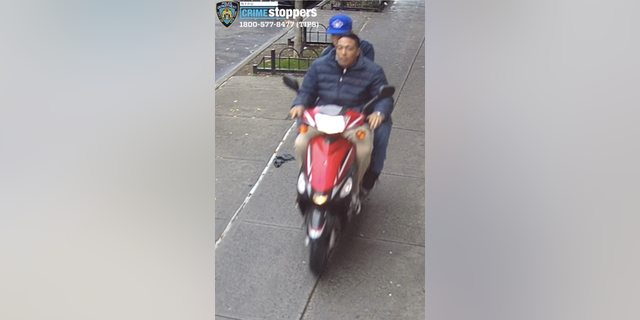 These two men are wanted in connection to seven New York City robberies, according to police. 