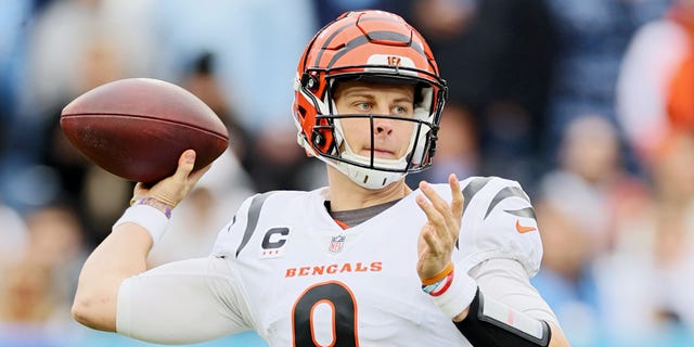 Joe Burrow #9 of the Cincinnati Bengals throws the ball during the first half against the Tennessee Titans at Nissan Stadium on November 27, 2022 in Nashville, Tennessee.