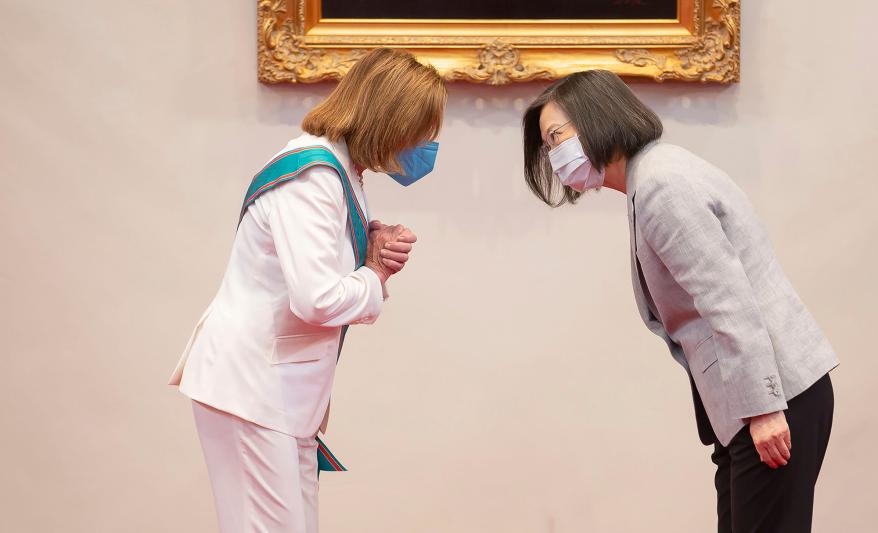 A picture of Taiwan President Tsai Ing-wen and Nancy Pelosi.