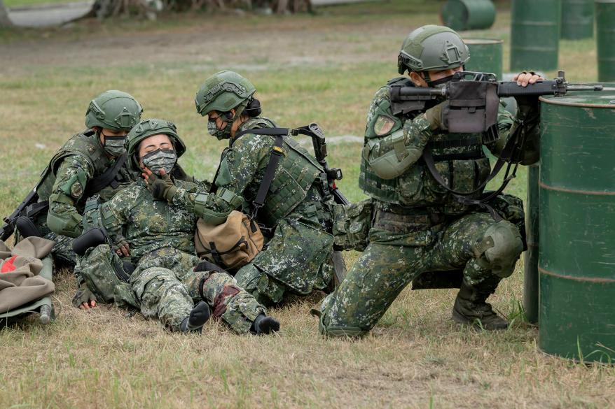 A picture of Taiwanese soldiers during a drill.