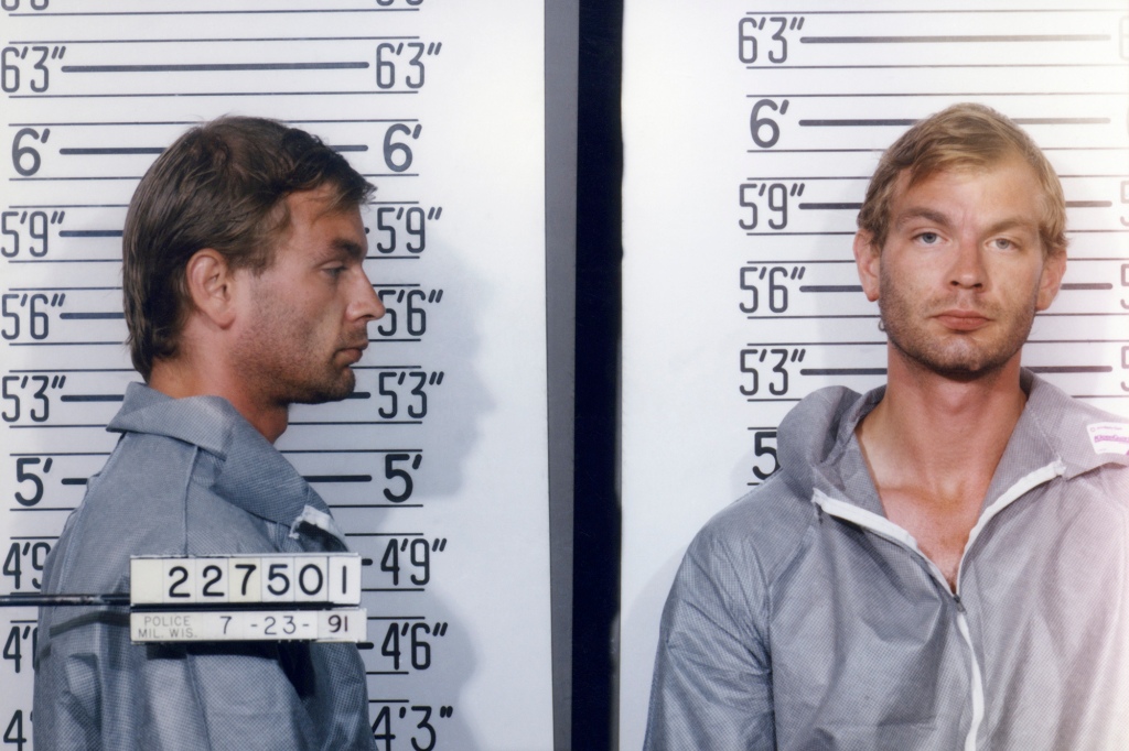 Jeffrey Dahmer's father revealed in an upcoming special that he had been given a couple of opportunities to stop his son's murderous rampage. 