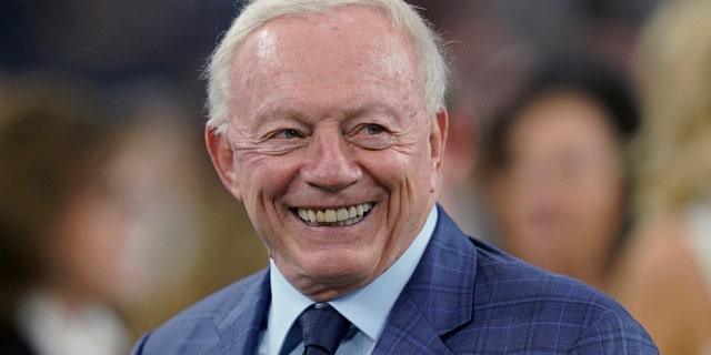 Dallas Cowboys owner Jerry Jones has acknowledged that it is him in the photograph, but he says he did not participate in protesting the integration and looked on curiously without animosity.