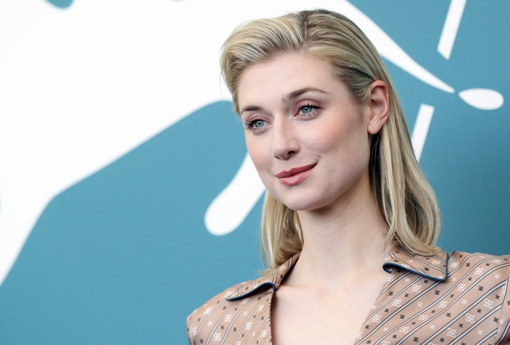 Elizabeth Debicki attends "The Burnt Orange Heresy" photocall during the 76th Venice Film Festival at Sala Grande on September 07, 2019 in Venice, Italy.