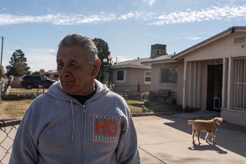 Luis Lujan, a baker, often sees immigrants running through his neighborhood as they try to evade capture by the US Border Patrol.