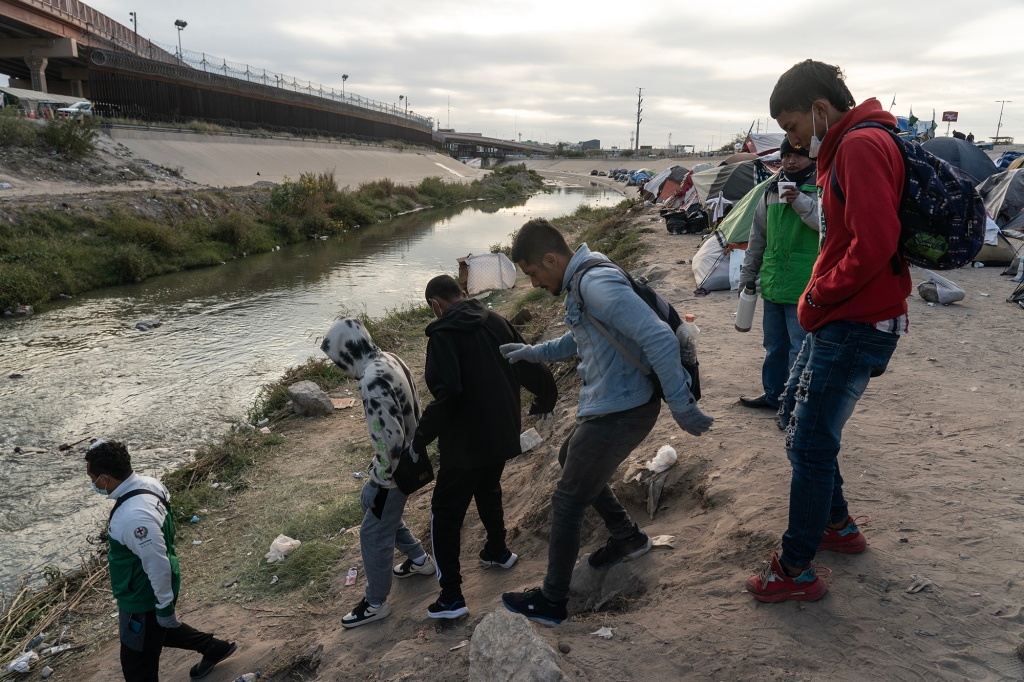 The Rio Grande is a popular spot for migrants to attempt the crossing.