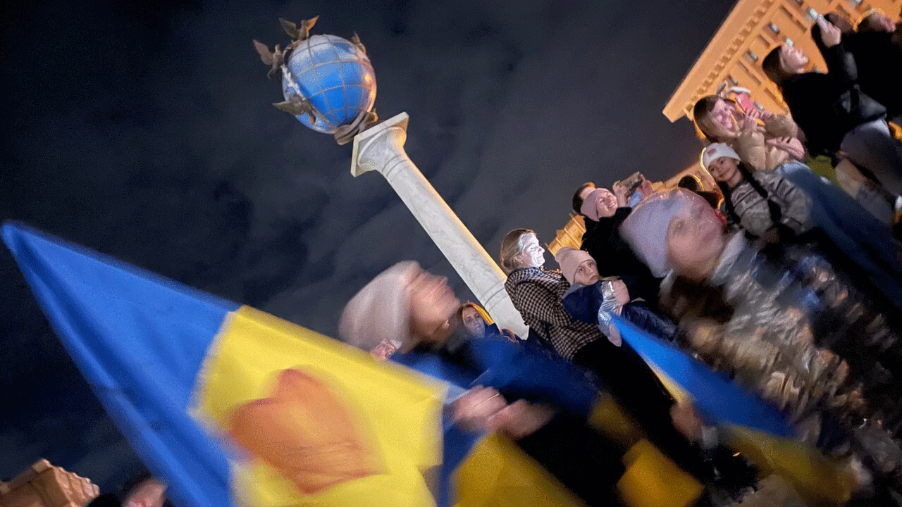 Rally marking entry of Ukrainian soldiers into Kherson.